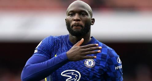 رومانو: لوكاكو يقترب من نابولي.. وانتقال أوسيمين لتشيلسي أصبح "موضوعًا منفصلًا"